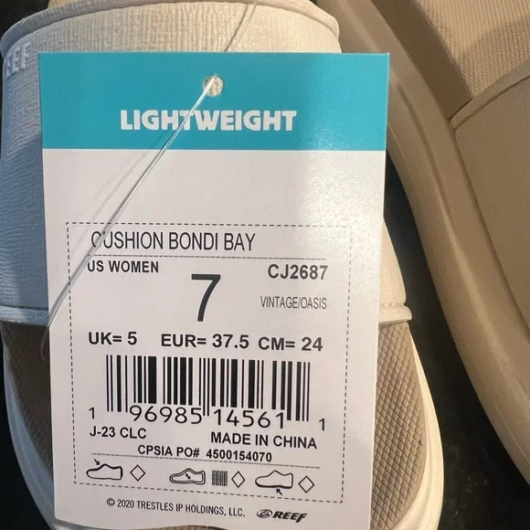 Reef Bondi Bay Cushion Slides - Picture 10 of 15